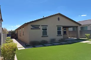 17296 W Valentine St, Surprise, AZ 85388 - Photo 33