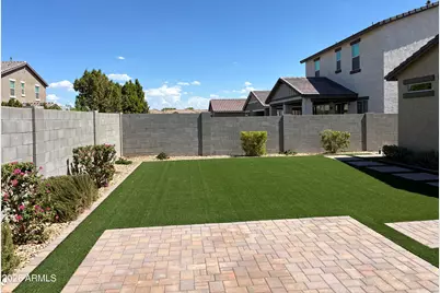 17296 W Valentine Street, Surprise, AZ 85388 - Photo 37
