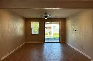 17296 W Valentine St, Surprise, AZ 85388 - Photo 11