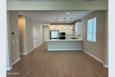 17296 W Valentine Street, Surprise, AZ 85388 - Photo 7