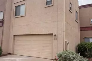 1015 S Val Vista Dr, Mesa, AZ 85204 - Photo 1