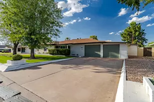 4608 E Wilshire Dr, Phoenix, AZ 85008 - Photo 3
