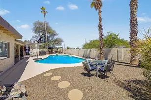 1132 E Village Cir Dr N, Phoenix, AZ 85022 - Photo 33