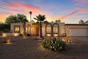 1132 E Village Cir Dr N, Phoenix, AZ 85022 - Photo 1