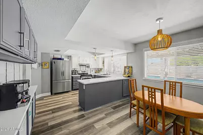 1132 E Village Cir Drive N, Phoenix, AZ 85022 - Photo 15