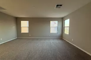 5618 N 87th Dr, Glendale, AZ 85305 - Photo 17
