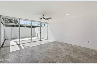 4401 N 40th Street #13, Phoenix, AZ 85018 - Photo 9