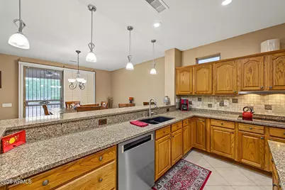 16442 W Desert Lily Drive, Surprise, AZ 85387 - Photo 9