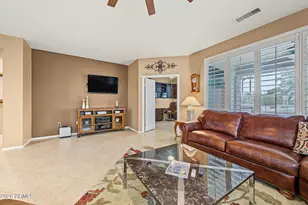 16442 W Desert Lily Dr, Surprise, AZ 85387 - Photo 5