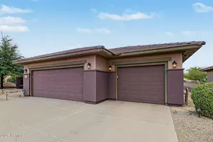 16442 W Desert Lily Dr, Surprise, AZ 85387 - Photo 3