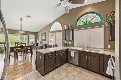 8450 W McRae Way, Peoria, AZ 85382 - Photo 17