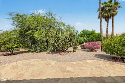 8450 W McRae Way, Peoria, AZ 85382 - Photo 33