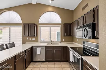 8450 W McRae Way, Peoria, AZ 85382 - Photo 15