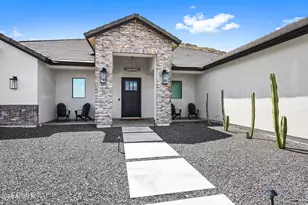 33911 N Mirage Ct, San Tan Valley, AZ 85144 - Photo 13