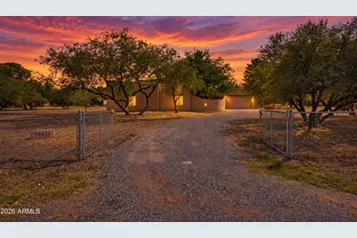 10425 E Willow Drive, Cornville, AZ 86325 - Photo 1