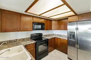 7705 E Desert Flower Ave, Mesa, AZ 85208 - Photo 7