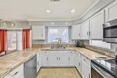 1021 E Rosebud Drive, San Tan Valley, AZ 85143 - Photo 19