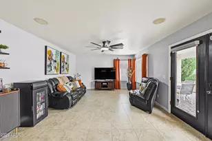 1021 E Rosebud Dr, San Tan Valley, AZ 85143 - Photo 11