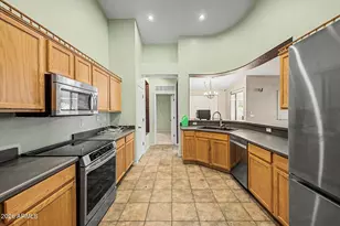 3416 S 73rd Dr, Phoenix, AZ 85043 - Photo 11