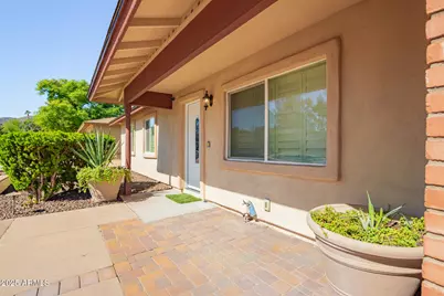 11825 S Coconino Street, Phoenix, AZ 85044 - Photo 5