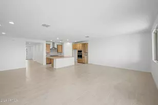 19416 W Loma Ln, Waddell, AZ 85355 - Photo 5