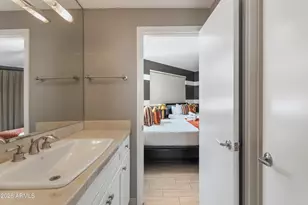 4021 N 75th St, Scottsdale, AZ 85251 - Photo 29