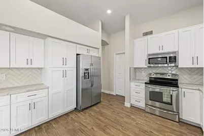 19027 N 90th Lane, Peoria, AZ 85382 - Photo 21