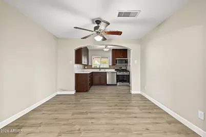 602 W Chipman Road, Phoenix, AZ 85041 - Photo 9