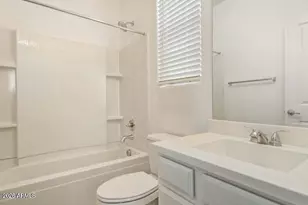 1635 E Dogwood Ln, Gilbert, AZ 85295 - Photo 23