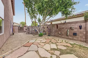 371 N Carriage Ln, Chandler, AZ 85224 - Photo 29