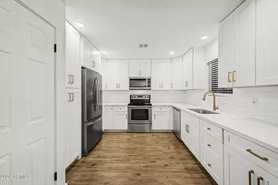 4303 E Cactus Road #225, Phoenix, AZ 85032 - Photo 5