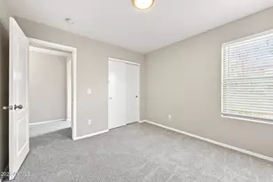 18562 W Legend Dr, Surprise, AZ 85374 - Photo 17