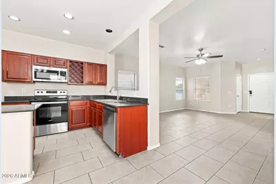 18562 W Legend Drive, Surprise, AZ 85374 - Photo 11