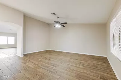 667 E Santa Fe Street, Casa Grande, AZ 85122 - Photo 7