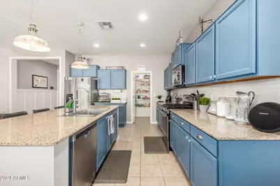 550 W Tallula Trail, San Tan Valley, AZ 85140 - Photo 15