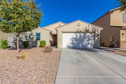 550 W Tallula Trail, San Tan Valley, AZ 85140 - Photo 1