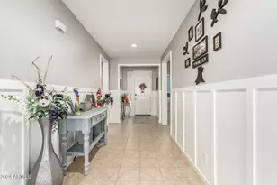 550 W Tallula Trail, San Tan Valley, AZ 85140 - Photo 7