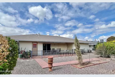 10527 W Prairie Hills Circle, Sun City, AZ 85351 - Photo 21