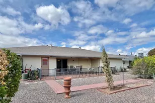 10527 W Prairie Hills Cir, Sun City, AZ 85351 - Photo 21