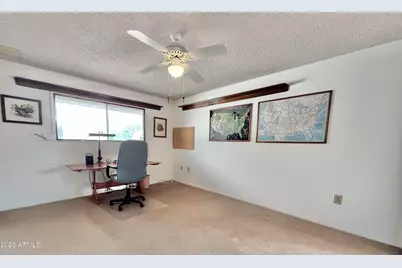 10527 W Prairie Hills Circle, Sun City, AZ 85351 - Photo 11
