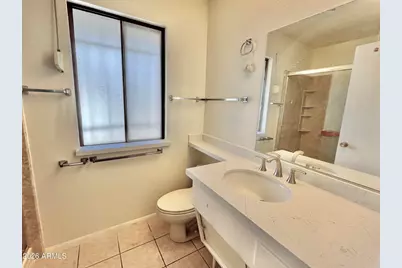 10527 W Prairie Hills Circle, Sun City, AZ 85351 - Photo 13