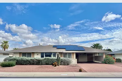 10527 W Prairie Hills Circle, Sun City, AZ 85351 - Photo 1