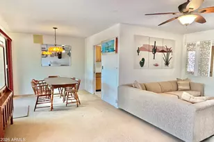 10527 W Prairie Hills Cir, Sun City, AZ 85351 - Photo 9
