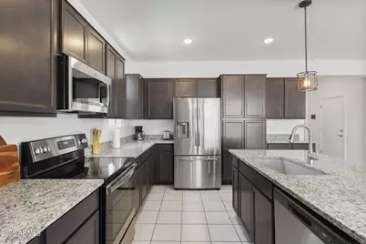 17721 W Cassia Way, Goodyear, AZ 85338 - Photo 3
