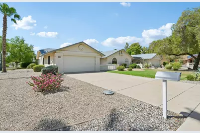 20202 N Medallion Court, Sun City West, AZ 85375 - Photo 5