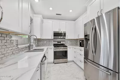 17055 W Oasis Springs Way, Surprise, AZ 85387 - Photo 21