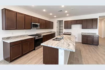 17745 W Southgate Avenue, Goodyear, AZ 85338 - Photo 7