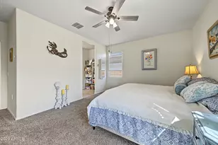 18641 W Desert Holw Dr, Wittmann, AZ 85361 - Photo 13