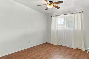 1149 Bella Vista Dr, Sierra Vista, AZ 85635 - Photo 13