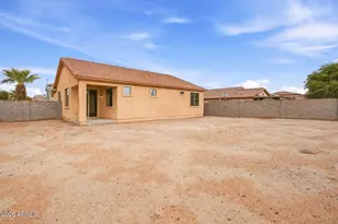 6537 S 15th Dr, Phoenix, AZ 85041 - Photo 17